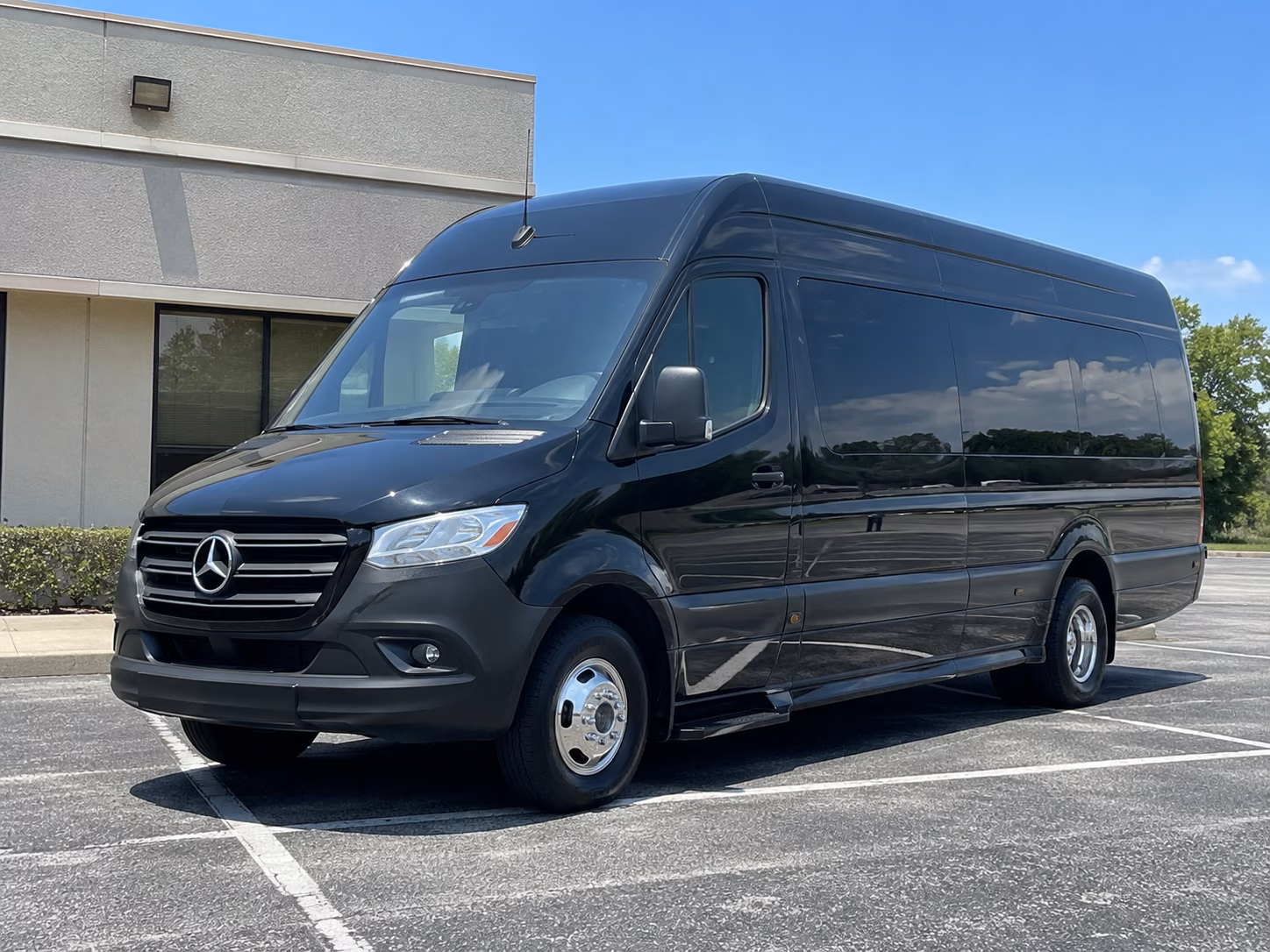 find the perfect transportation for your next wedding 5