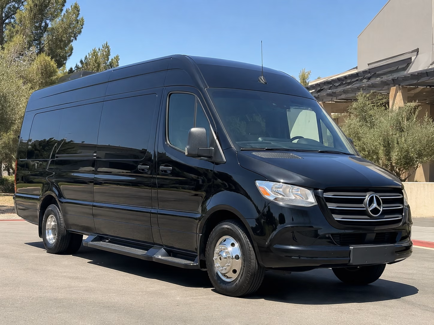 tampa 10 passenger sprinter van