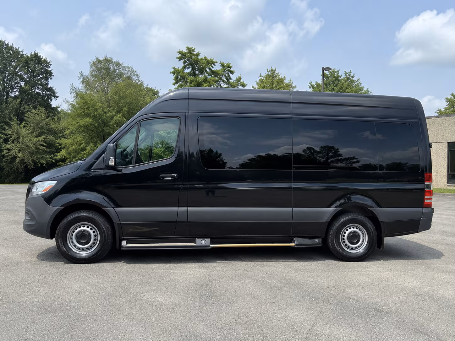 tampa 12 passenger sprinter van