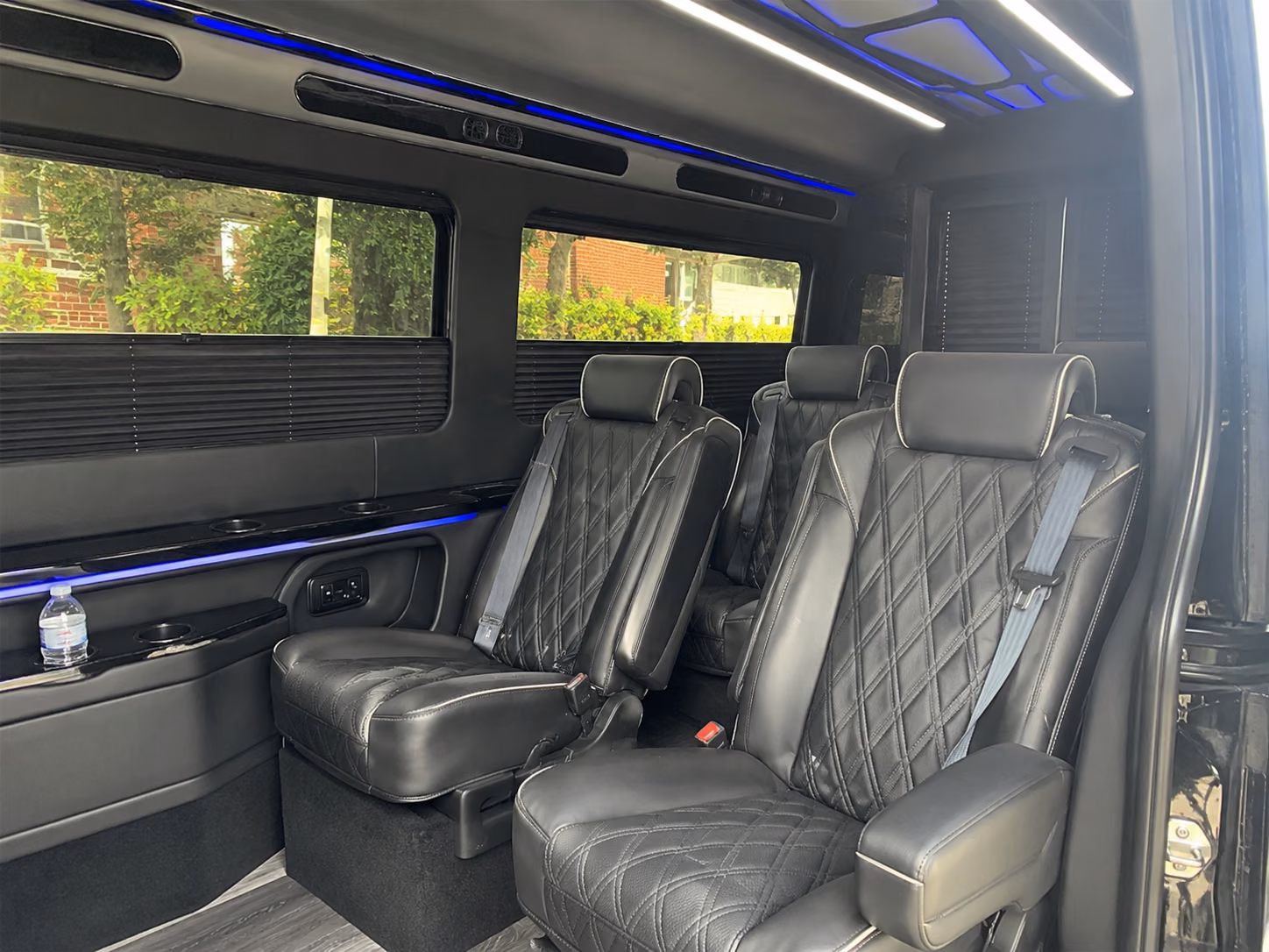 tampa 20 passenger sprinter van inside